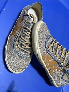 Michael Kors shoe